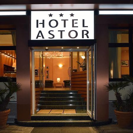 Astor Hotel Болонья Экстерьер фото