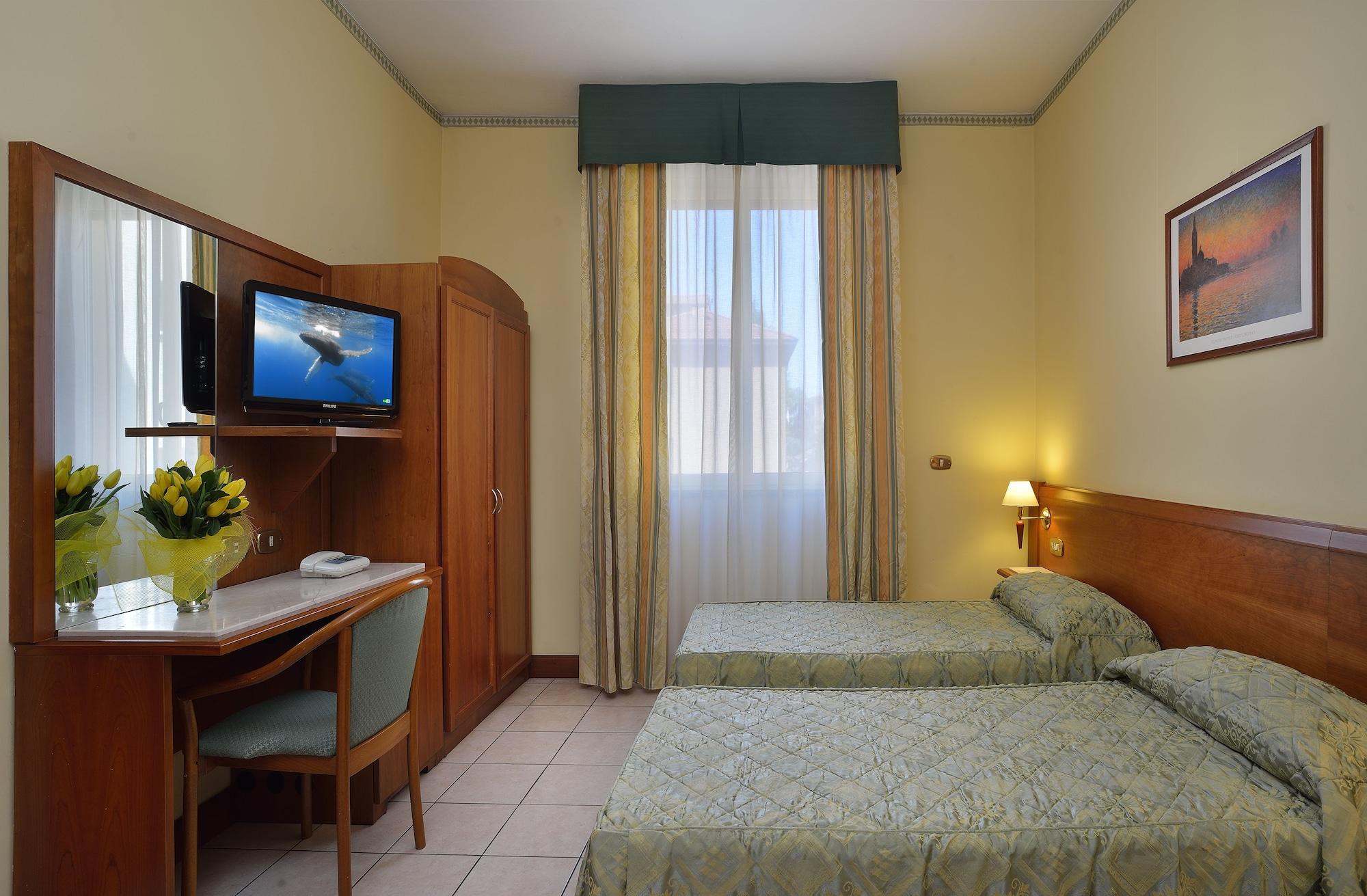 Astor Hotel Болонья Экстерьер фото